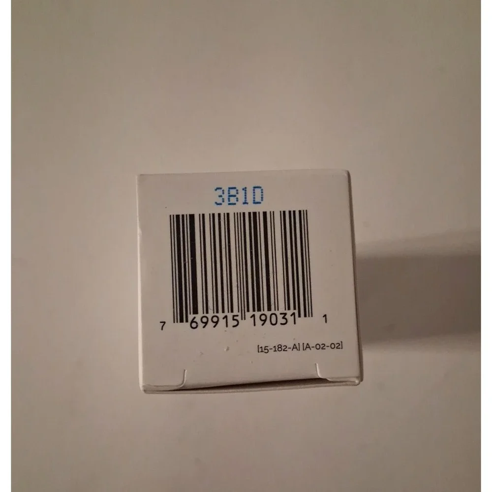 The Ordinary Niacinamide 10% + Zinc 1% Smoothing Serum for Blemish-Prone Skin